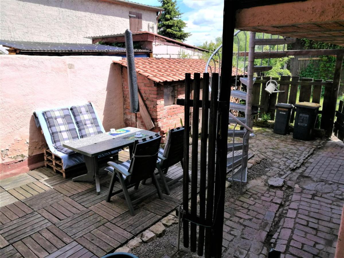 Familienfreundliches Ferienhaus Mit 3 Schlafzimmern Oldisleben Dış mekan fotoğraf
